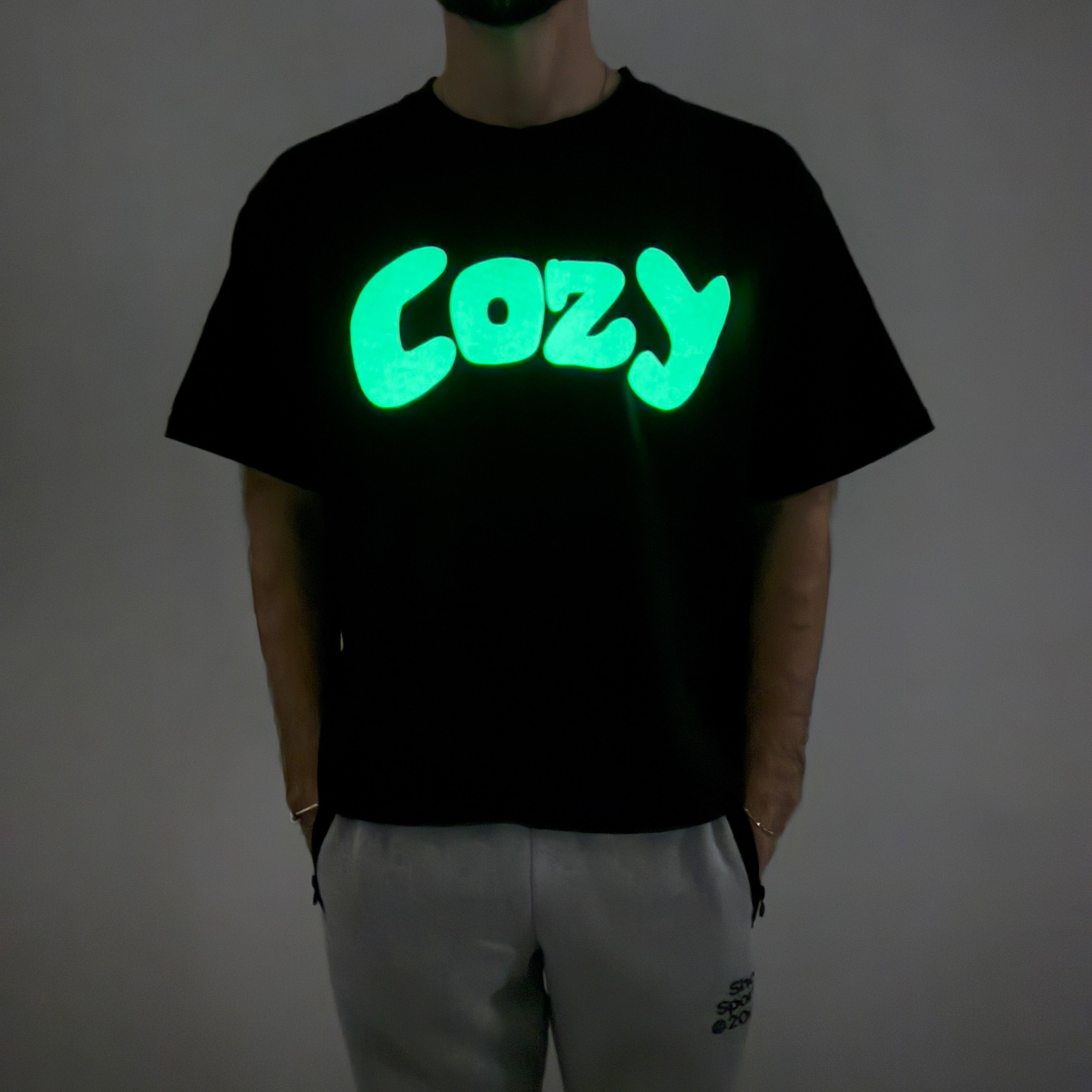 GARMENT WORKSHOP cozy glow in the dark